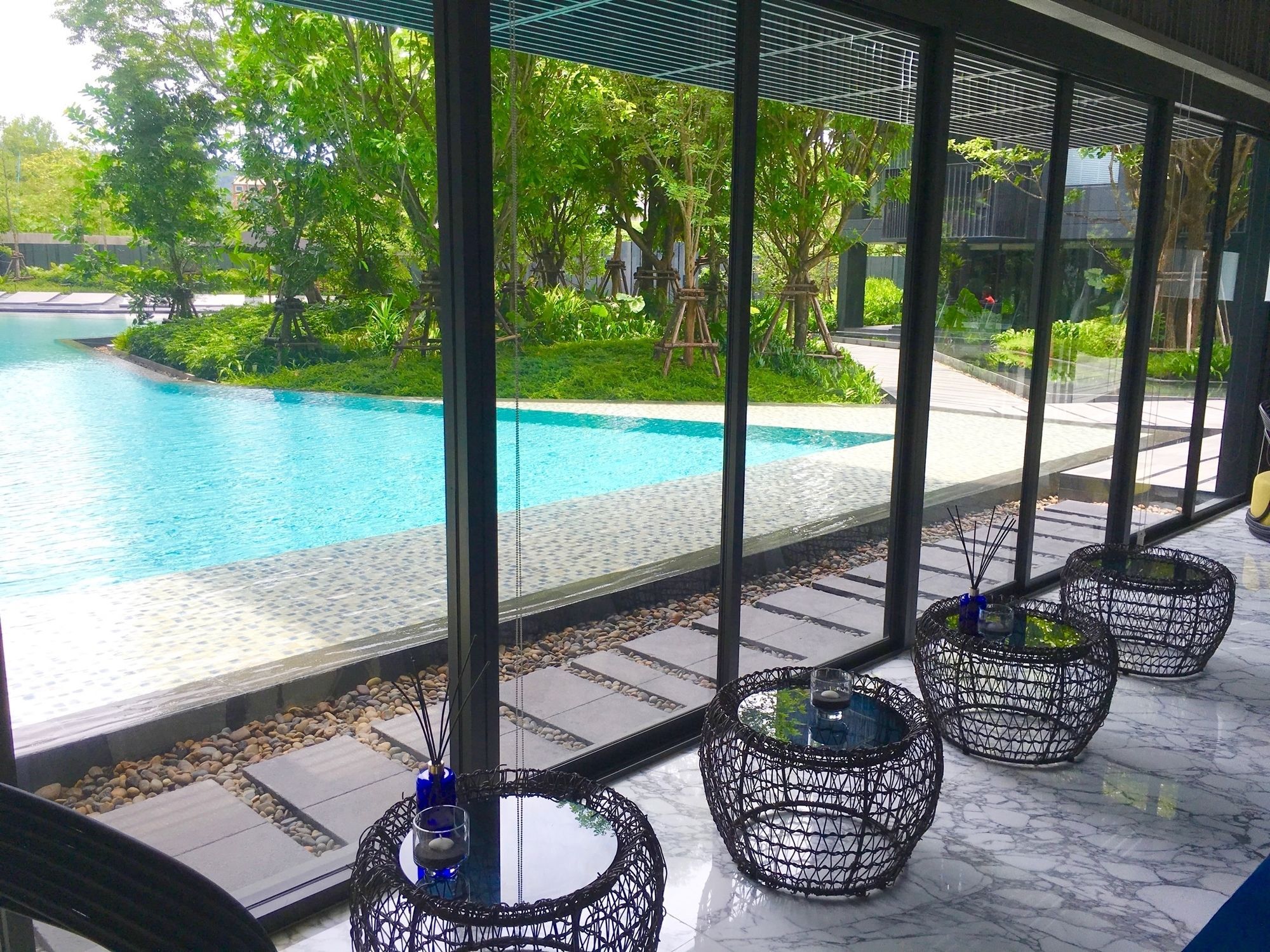 Hotel The Deck Patong