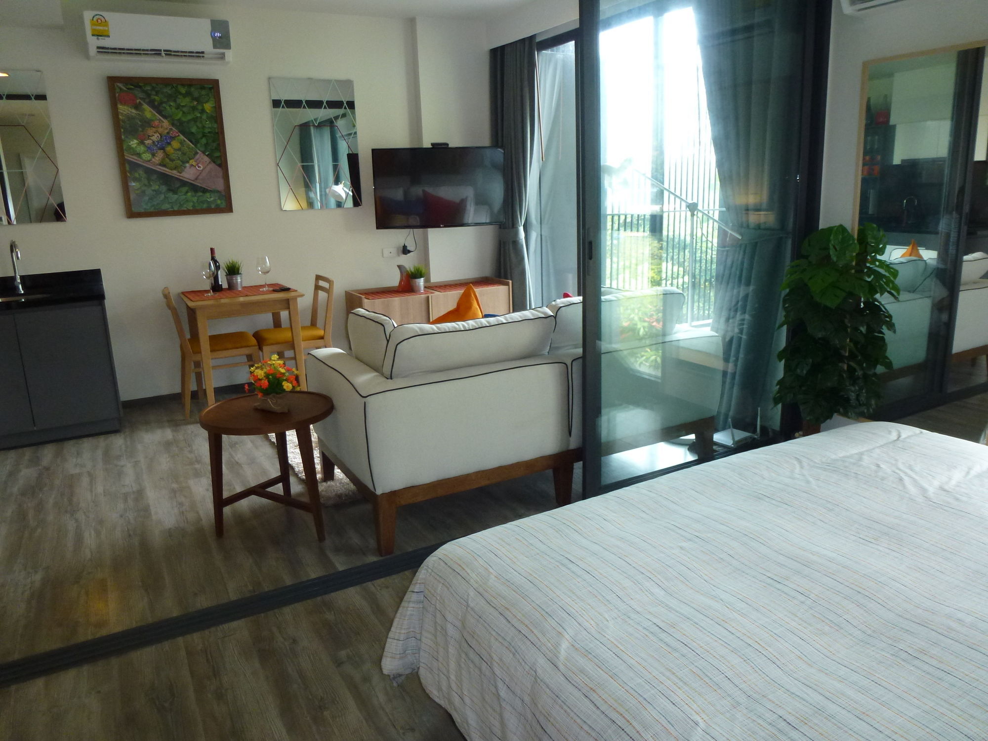 The Deck 3* Patong